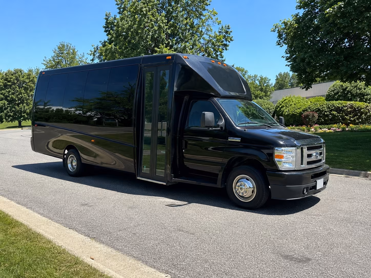 party buses for bachelorette nights out in victoria gardens and beyond