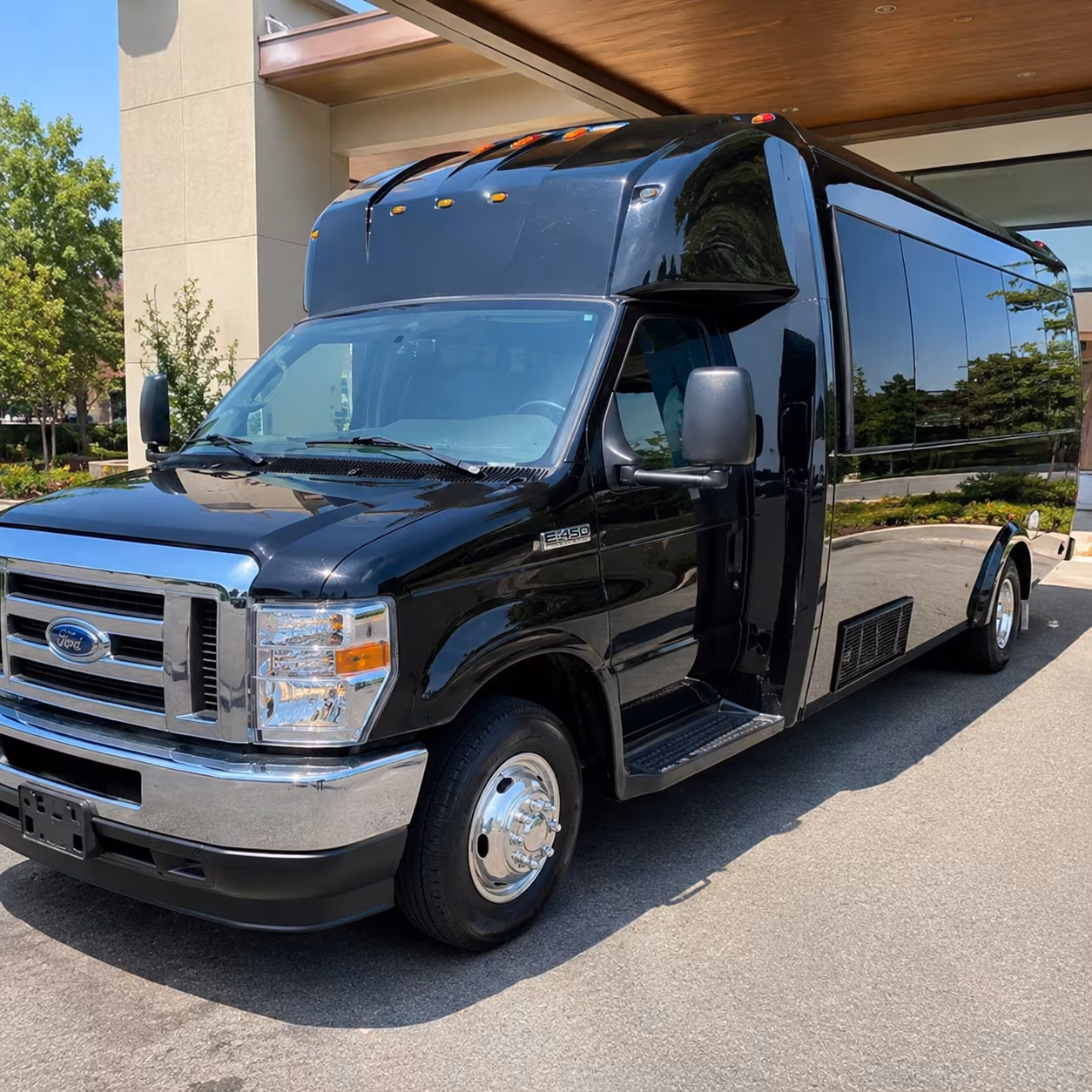 rancho cucamonga concert party bus rental