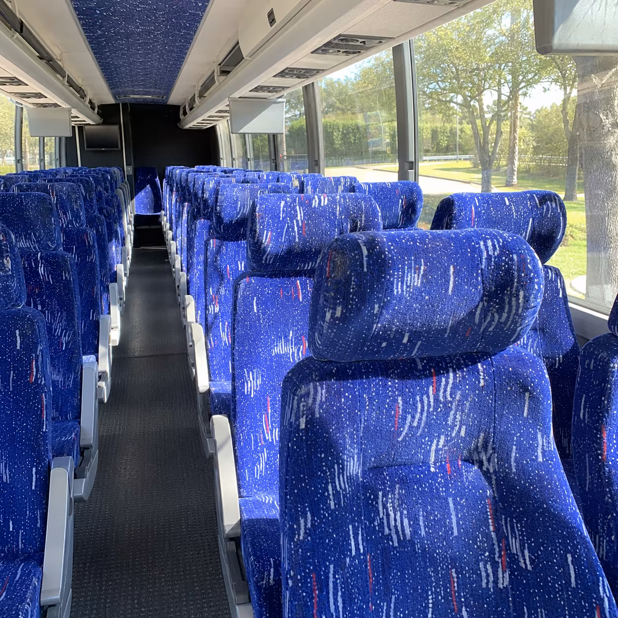 rancho cucamonga minibus rentals
