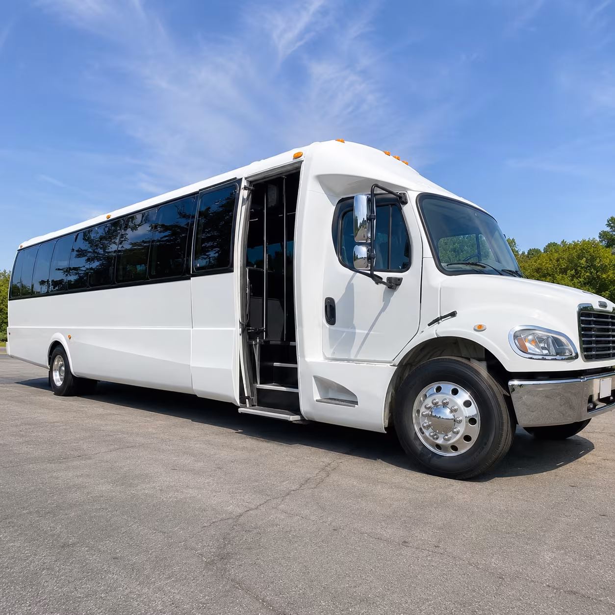 secure transportation for your next airport transfer 1