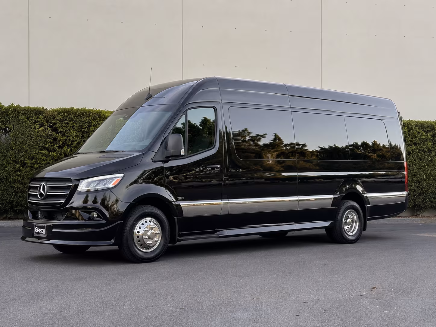 secure transportation for your next bachelor or bachelorette party 2