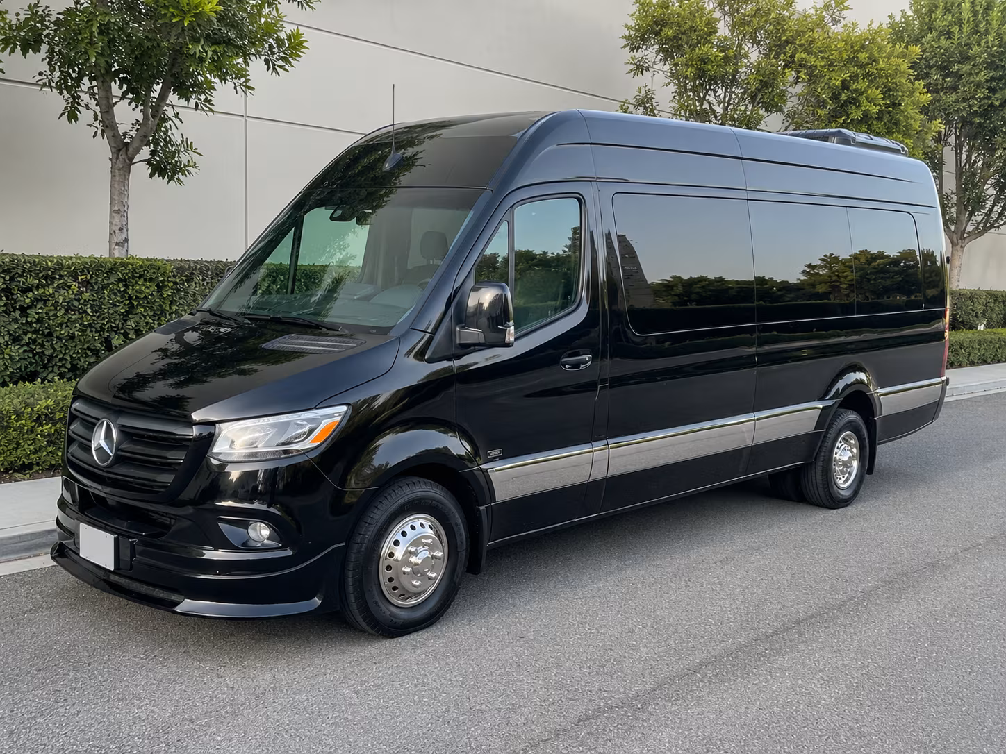 secure transportation for your next bachelor or bachelorette party 4