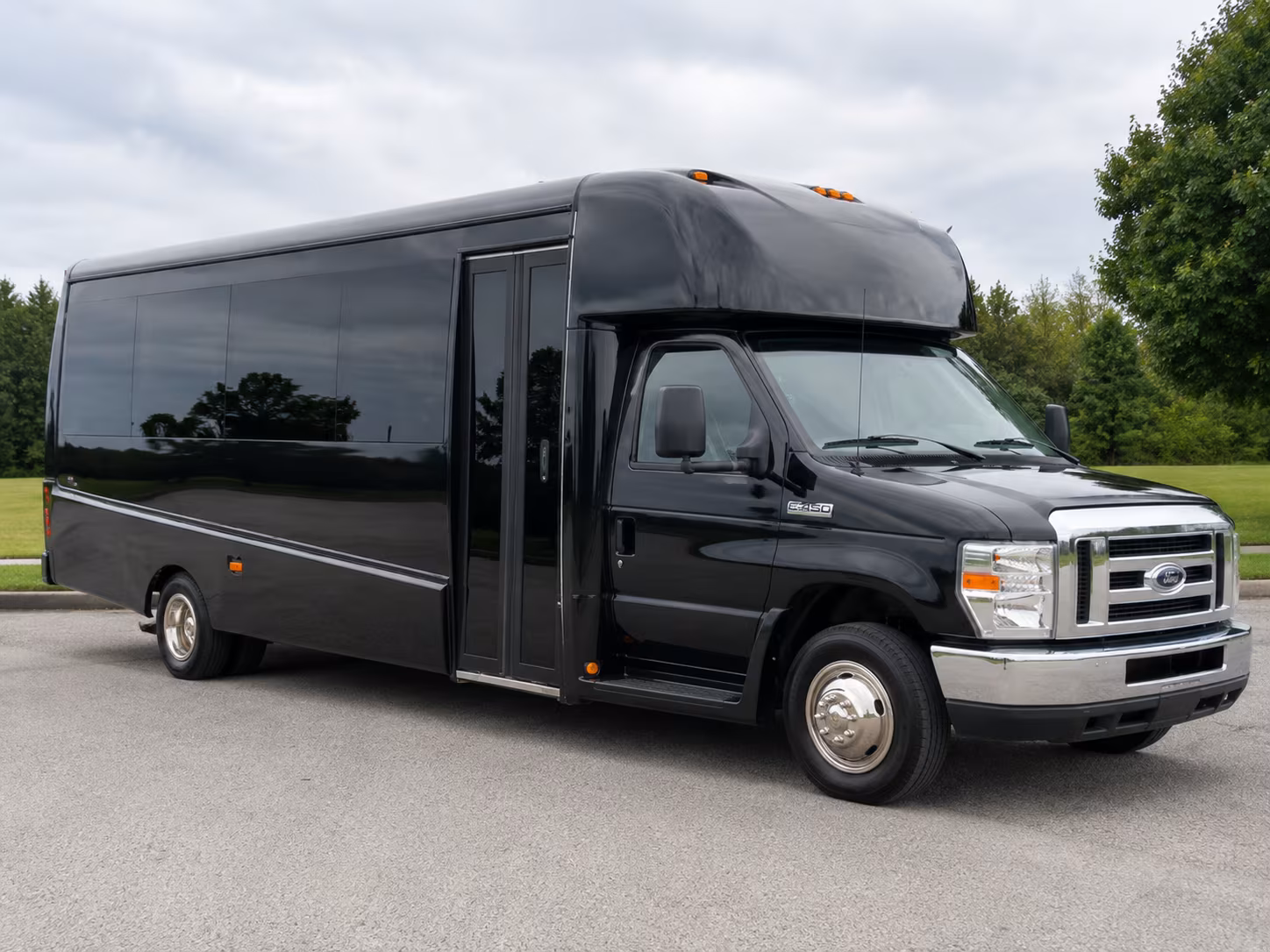 secure transportation for your next church or religious group 1