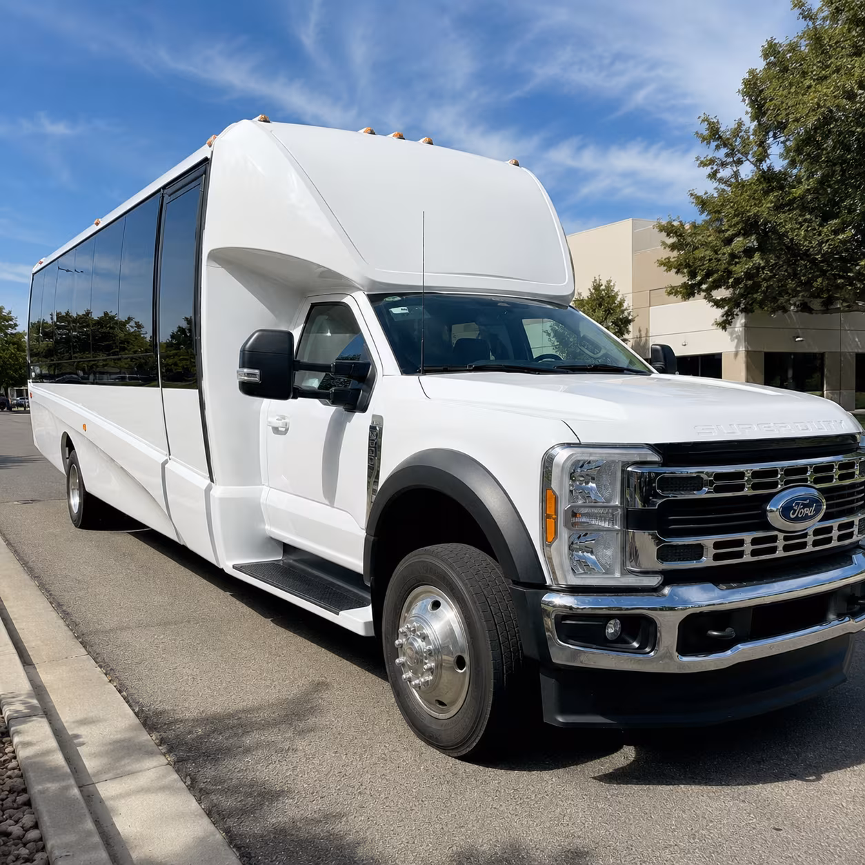 secure transportation for your next convention or trade show 4