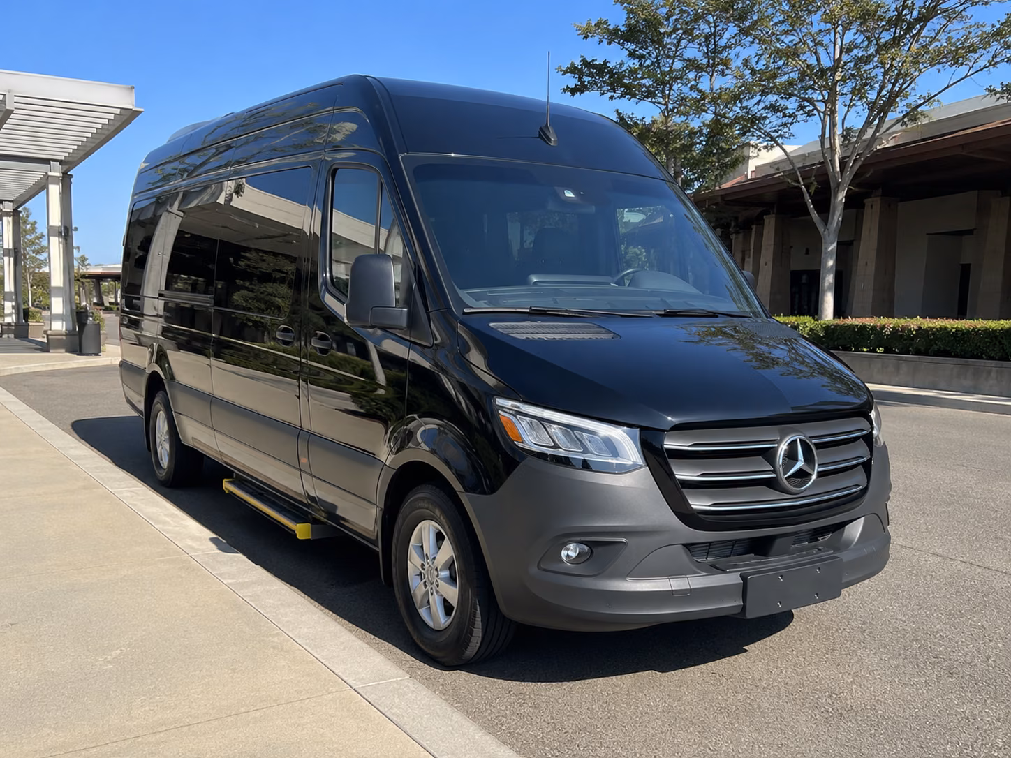 sprinter vans and limos for small group winery tours near rancho cucamonga